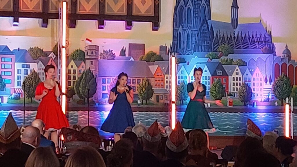 Die KG Porzer Stadtgarde e.V. beim Gala-Dinner des Festausschuss Porzer Karneval.