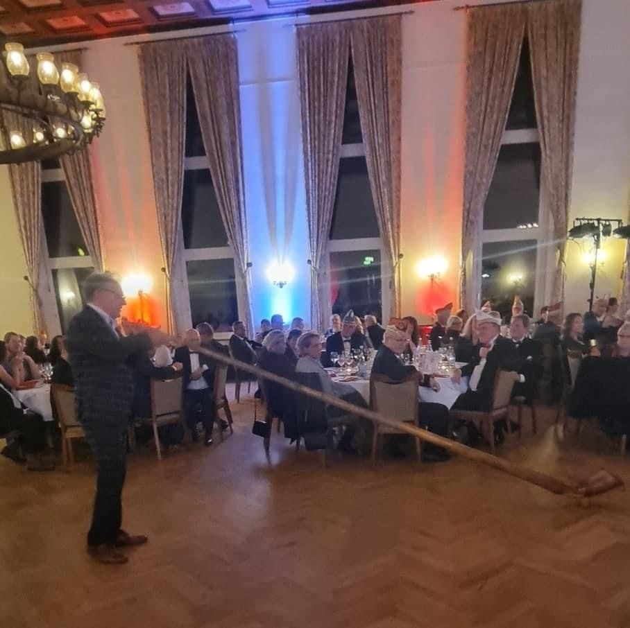 Die KG Porzer Stadtgarde e.V. beim Gala-Dinner des Festausschuss Porzer Karneval.