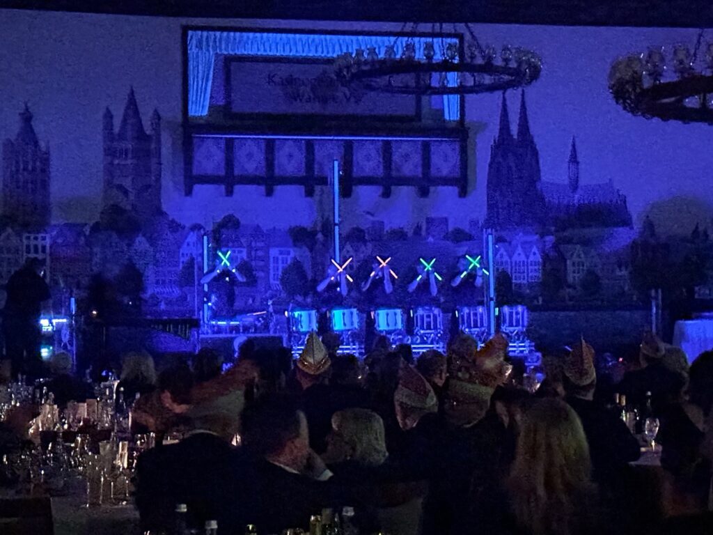 Die KG Porzer Stadtgarde e.V. beim Gala-Dinner des Festausschuss Porzer Karneval.