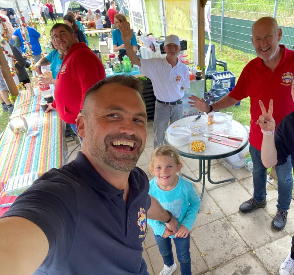 Die KG unterstützt das Tierheim in Ostheim bei ihrem Sommerfest