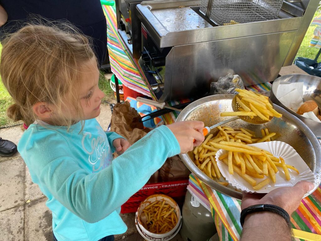 Die KG unterstützt das Tierheim in Ostheim bei ihrem Sommerfest