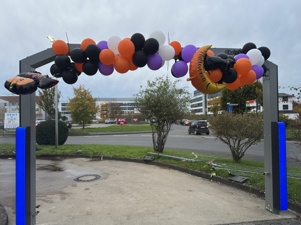 Halloweenfest bei der Aral-Tankstelle Mandy Wirtz